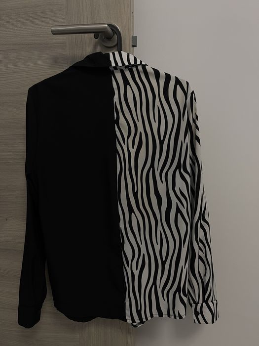 Camasa cu model cu dungi