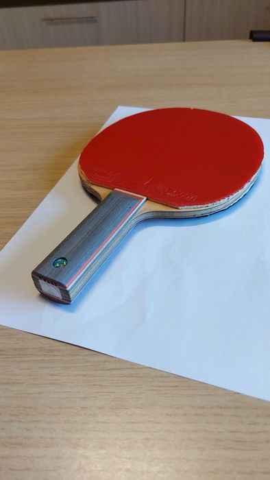 vand paleta de tenis