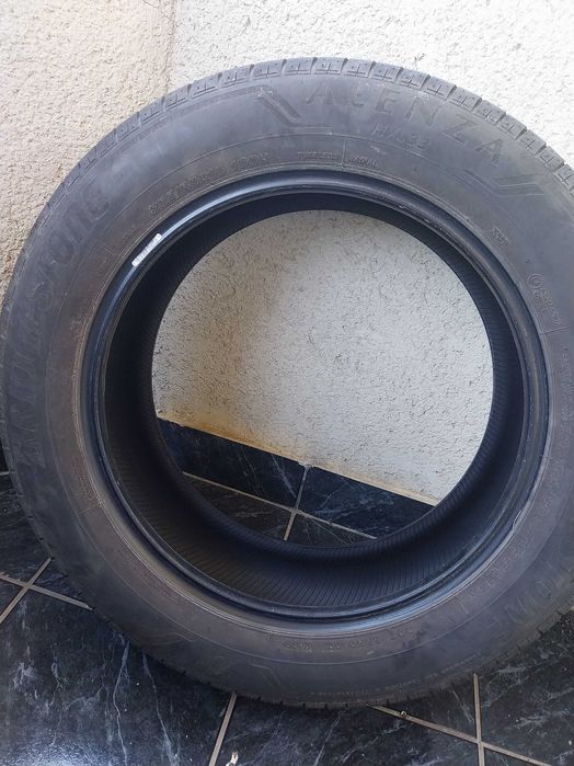 Anvelope Bridgestone..225.60.18