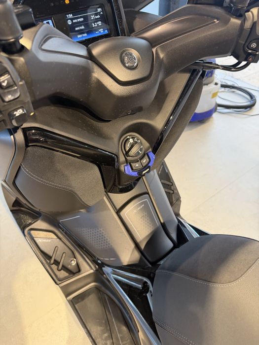 Yamaha Xmax 125 Tech Max 2026, 350 km