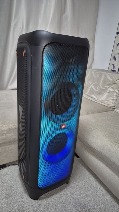 Boxa JBL Partybox 1000 cu 1100watts in cutie