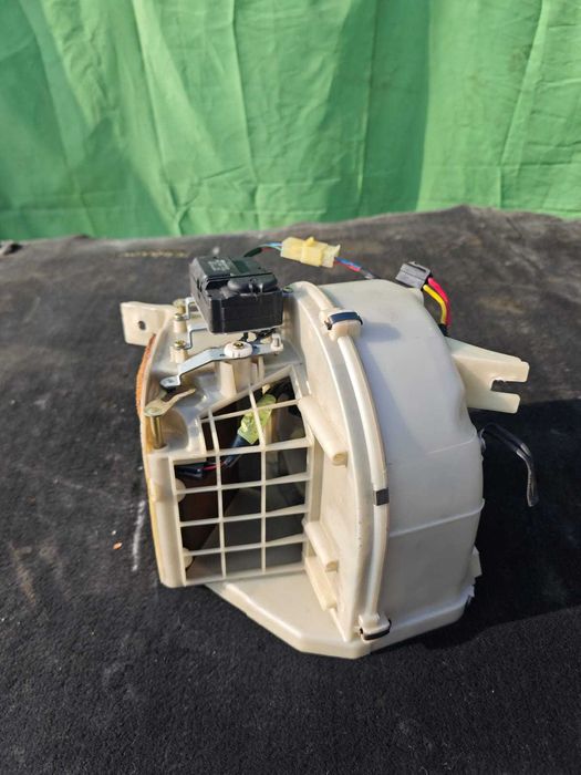 Блок вентилятора субару