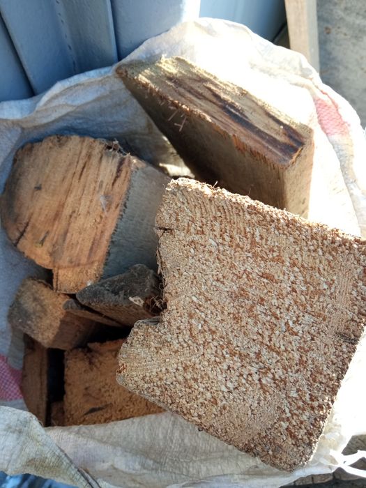 Продам дрова чурками напилины