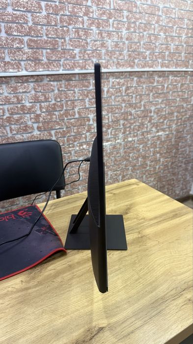 Продам  как новый монитор 27 FHD IPS sotiladi