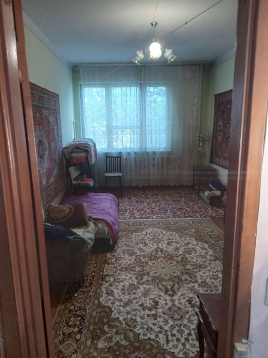 Продаётся Чиланзар 16 3комн. Панель.