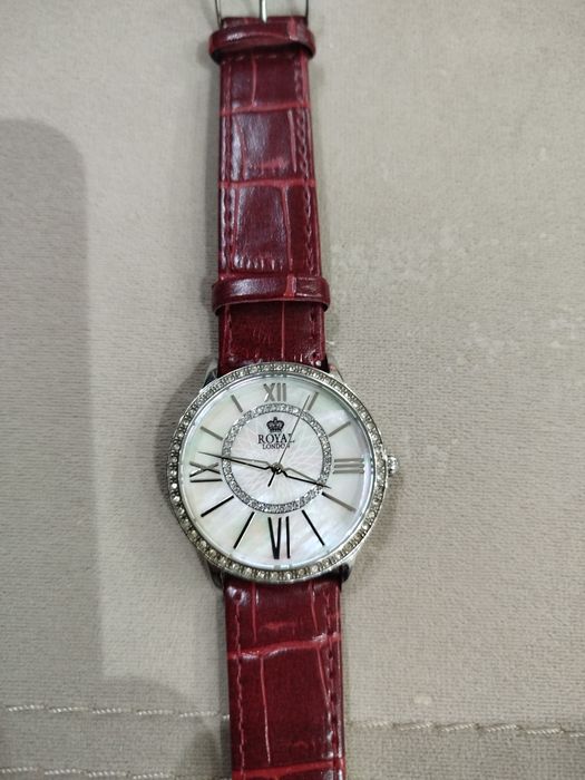 Часовник дамски Royal London