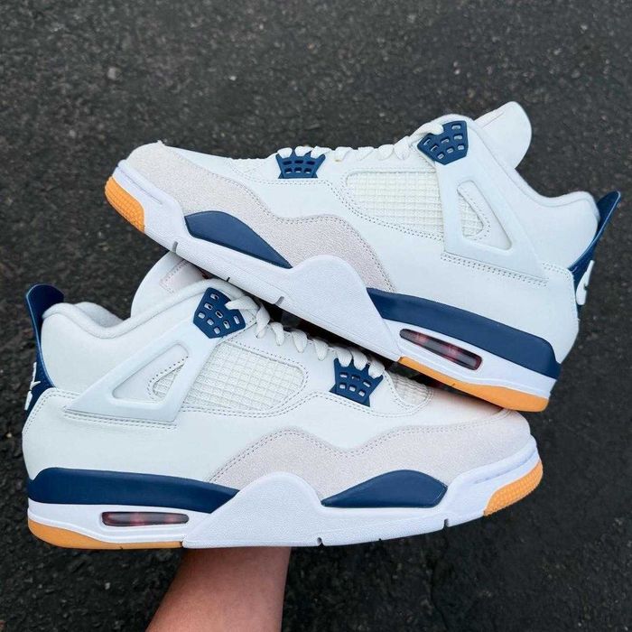 Jordan 4 Retro SB Navy marimea 44