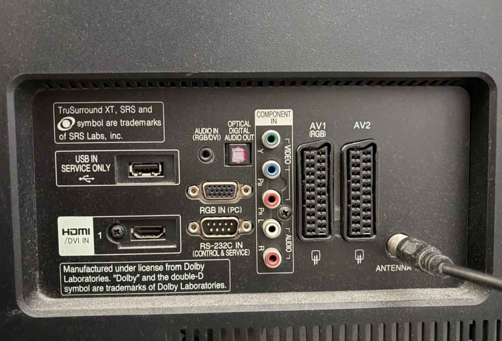 Продается LG телевизор, 81" не смарт, поддерживать инет