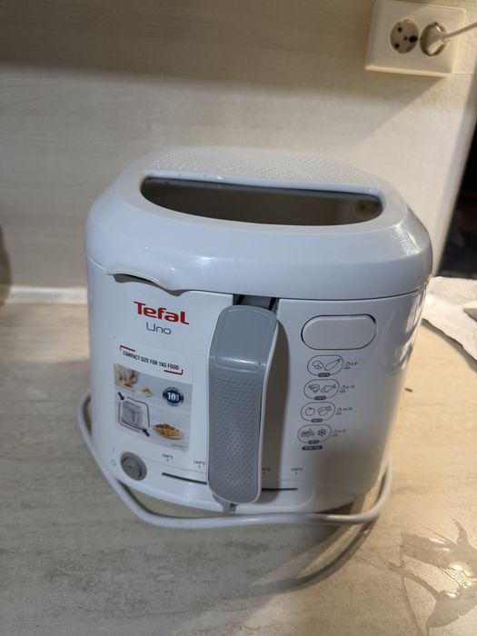 Friteuza cu ulei Tefal