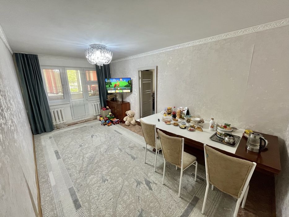 Продаётся 4-комнатная квартира, 72,9 м²