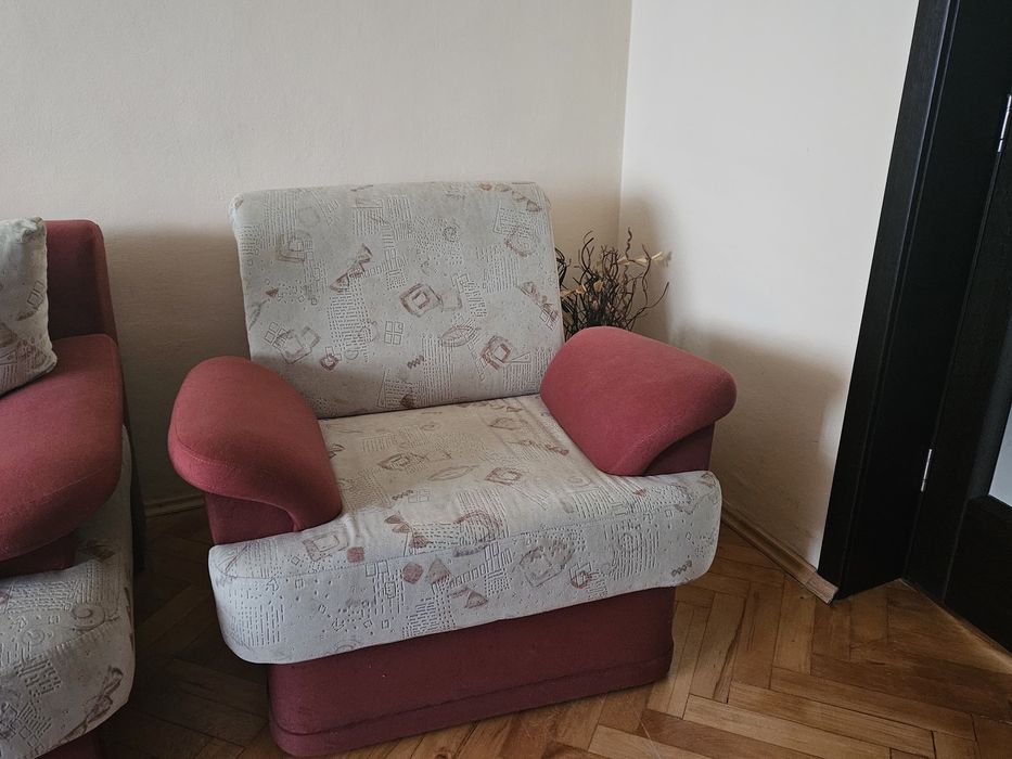 Canapea si fotolii extensibile