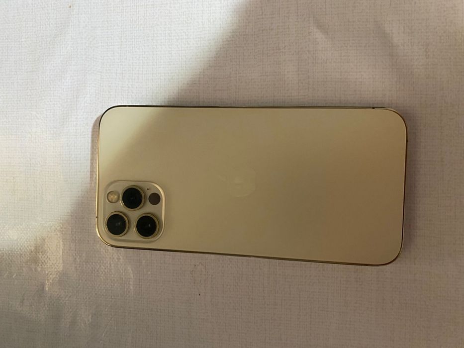 Iphone 12pro  сатылады