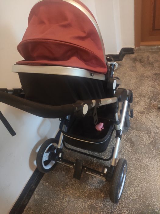 Cărucior pliabil pentru copii  3 in 1