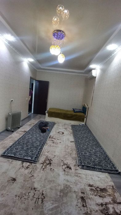 Тезда 6-Микраёнда 3хона 1этаж  квартира сотилади