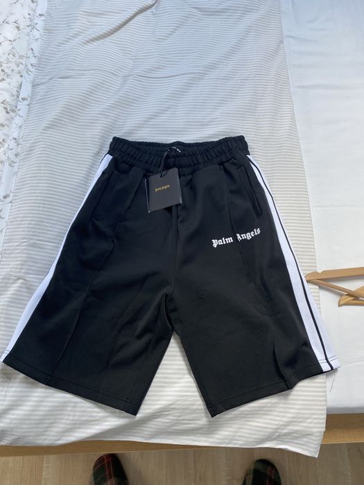 OFERTA 150 lei Pantaloni scurti Palm Angels M sau L