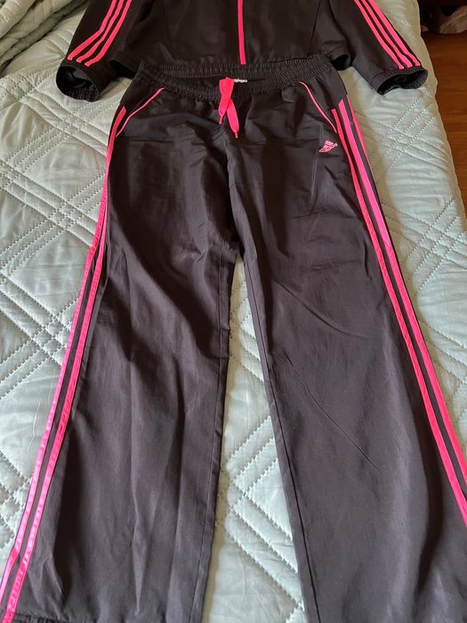 Екип Адидас черен с розово