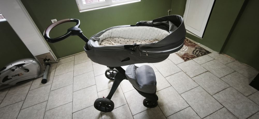 Количка STOKKE X