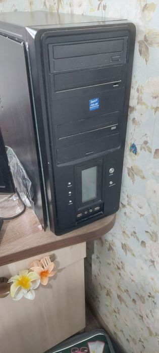 Продаю компьютер