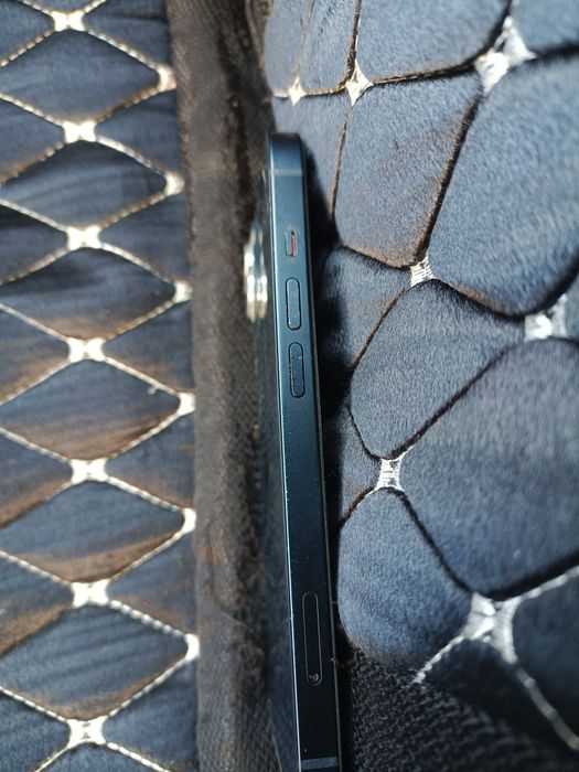 iPhone 13 продам