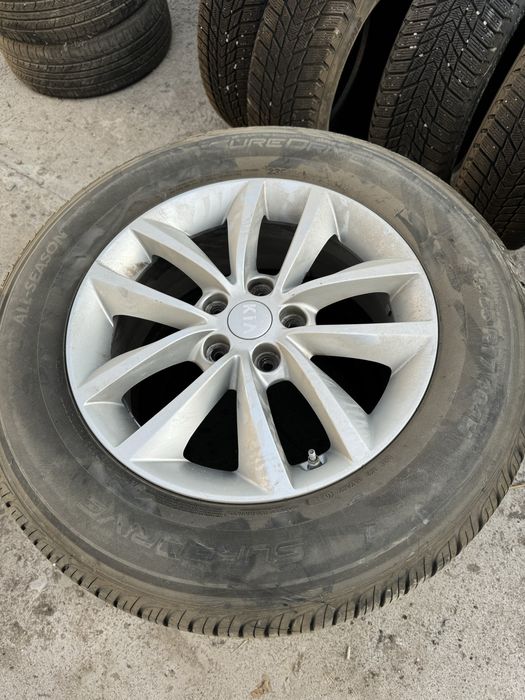 Всесезонные шины 3шт