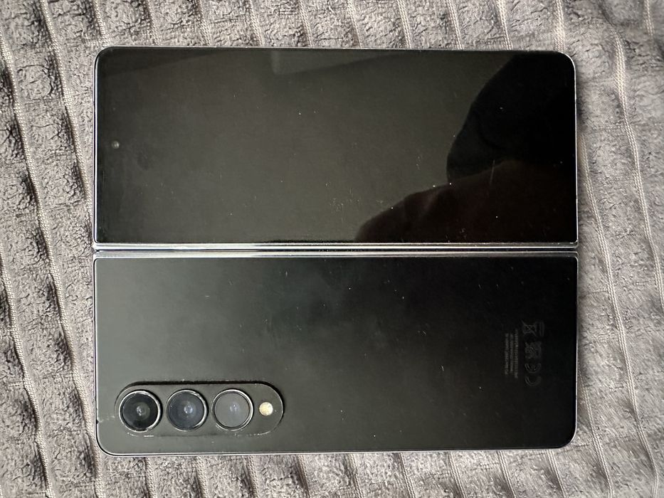 Samsung galaxy z fold 4
