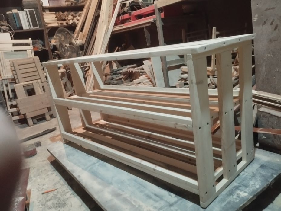 Мебель из дерева