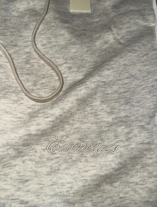 Pantaloni scurti Essentials