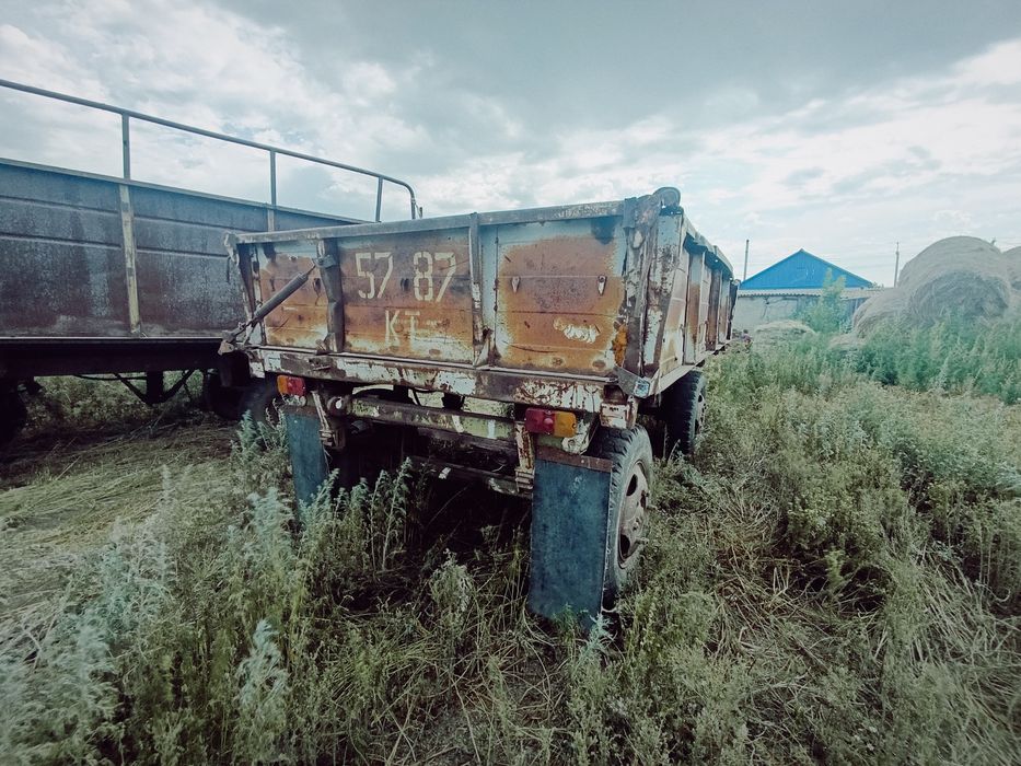 Продам зиловкий прицеп