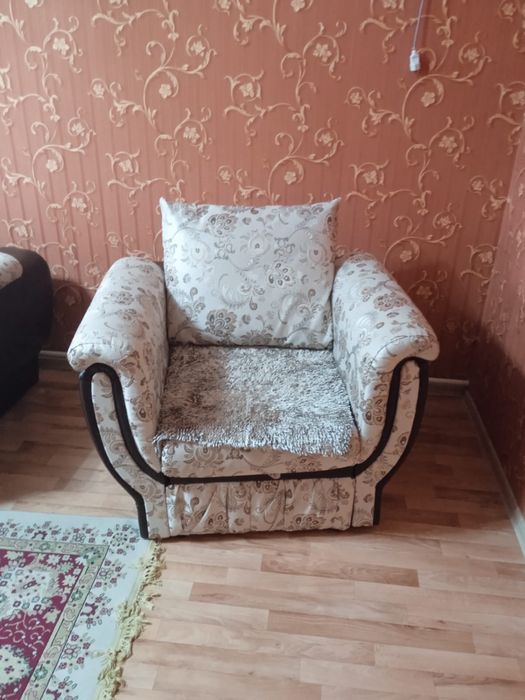 Продам мягкий уголок