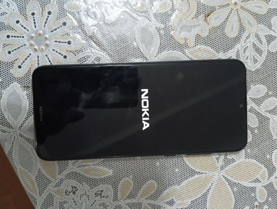 Продам Nokia AC30