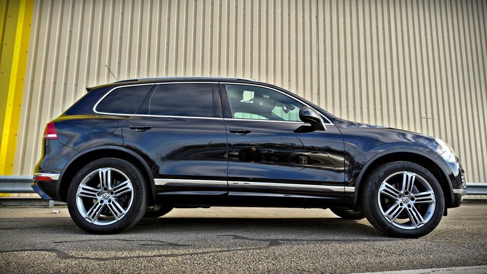 Vând Touareg Facelift R-LINE