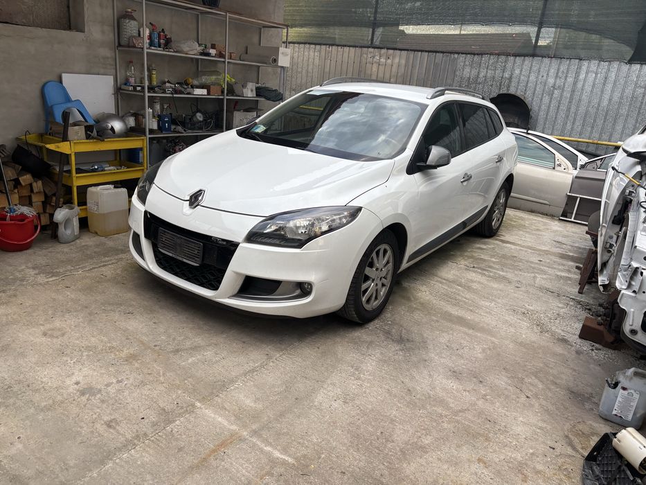 Parbriz renault megane 3 Gtline original pilkington fara senzori