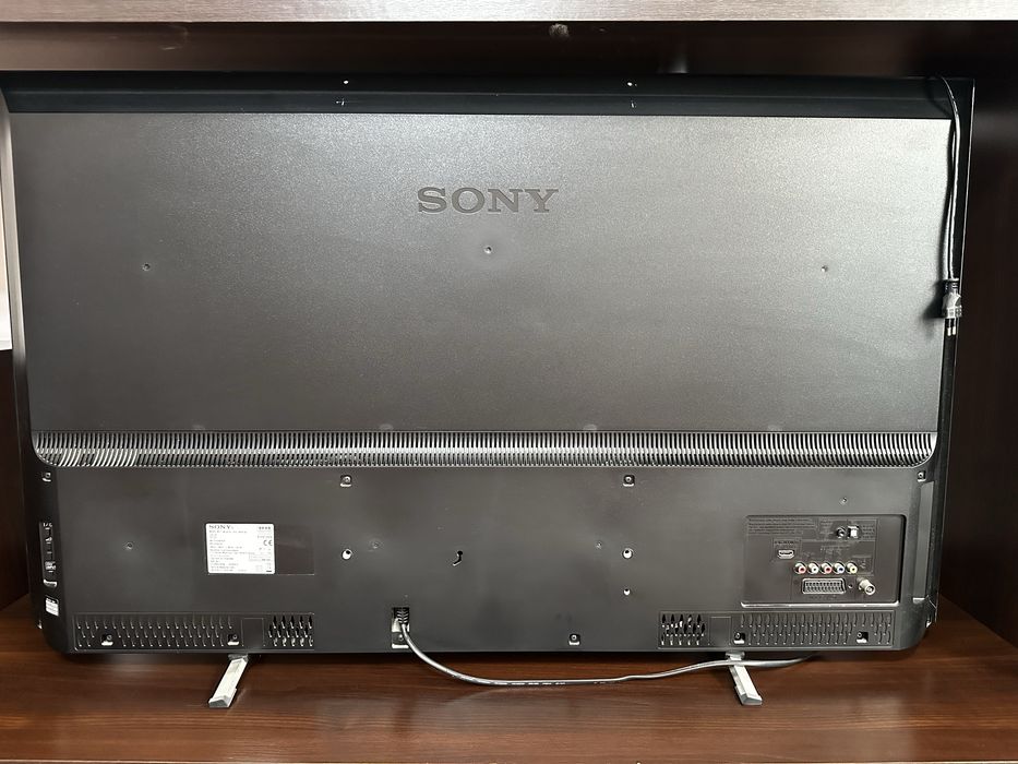 Телевизор SONY KDL-46R473A