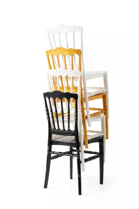 Свадбени столове и маси