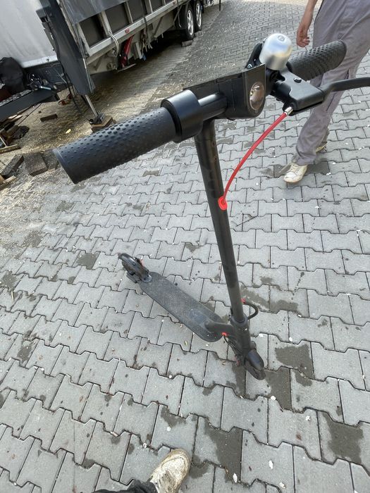 Salut vand trotineta electrica pentru copii