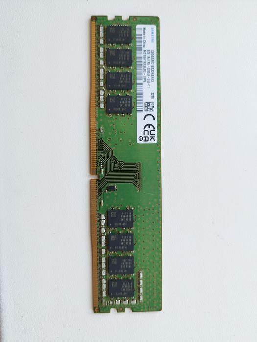 Продам ОЗУ 8gb ddr4