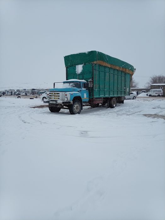 Mator kamaz 1 yil bo'ldi moy yem edi yili 1988 4 ta Yangi 2ta 50 foiz