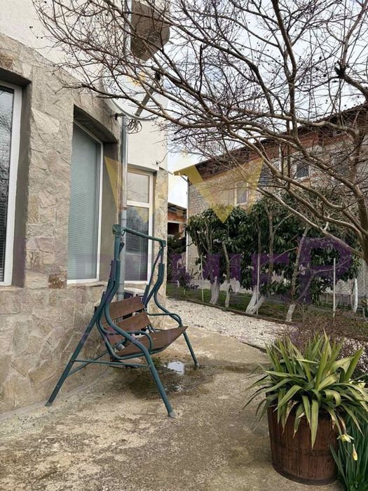Продава се Къща в Приморско - 611 кв.м за 1350 €/кв.м - Снимка #8