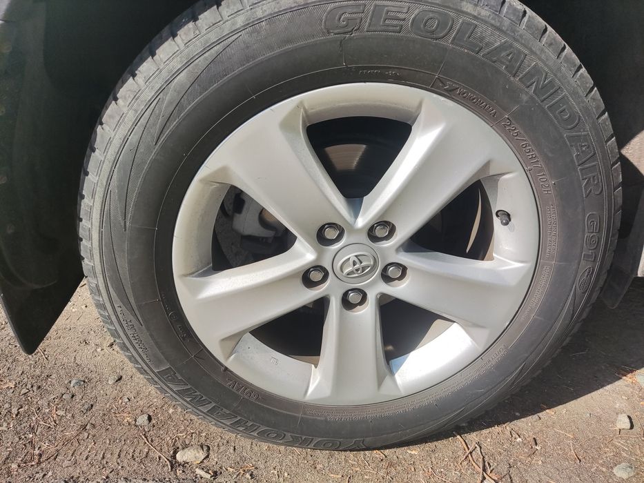 Шины летние Yokohama 225/65R17