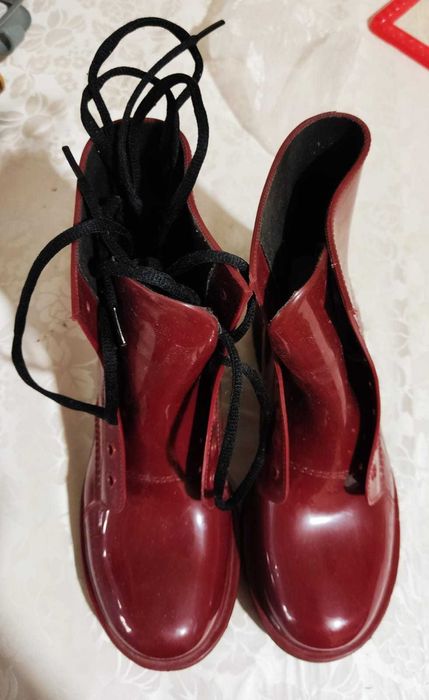 Ботинки резиновые женские, 40 размер