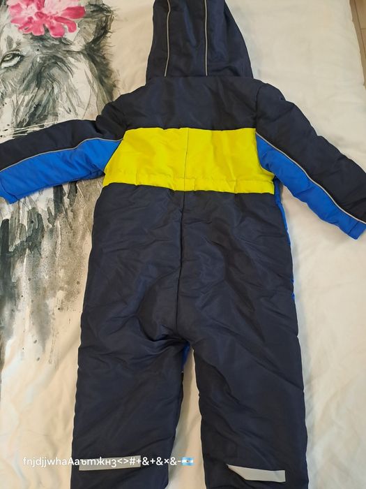 Продавам космонавт.