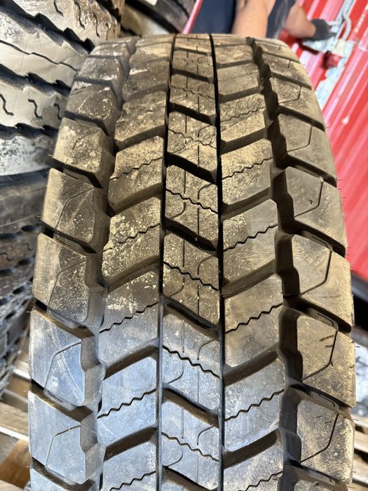 Anvelope Noi 315/70/22.5 Uniroyal