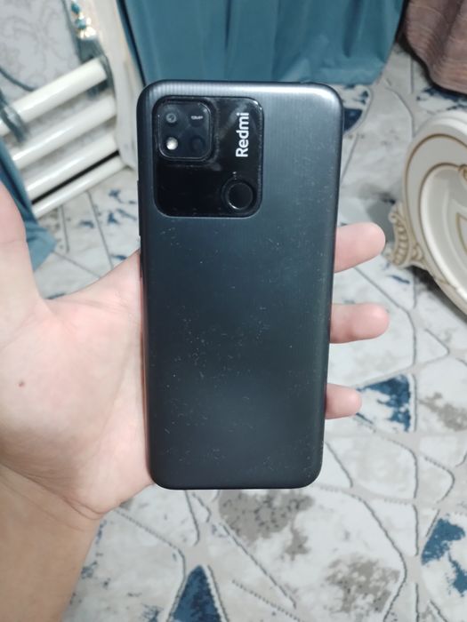 Redmi 10A 4/64GB sotiladi