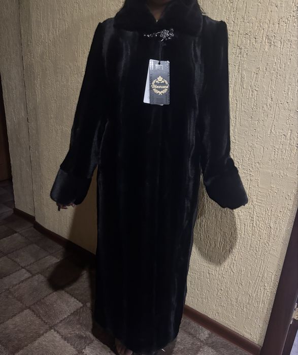 Продам экошубу,цвет черный