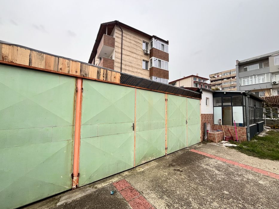 Продава се Офис в Добрич, Център - 1169 кв.м за 514 €/кв.м - Снимка #14