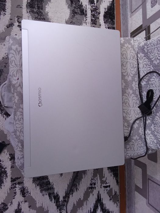 Ноутбук TOSHIBA Qоsmio