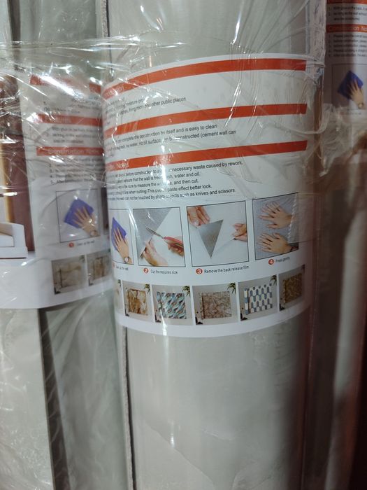 Продам обои самоклеющиеся