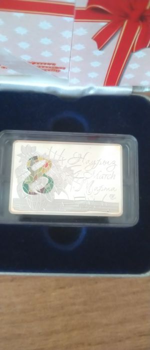 Продам серебряную монету