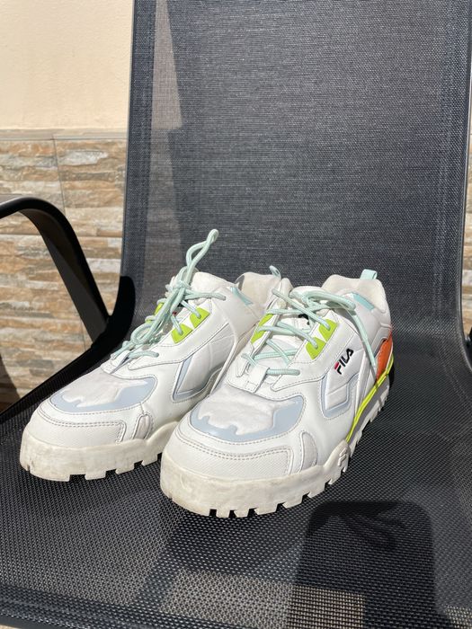 Adidasi Fila de dama marime 40