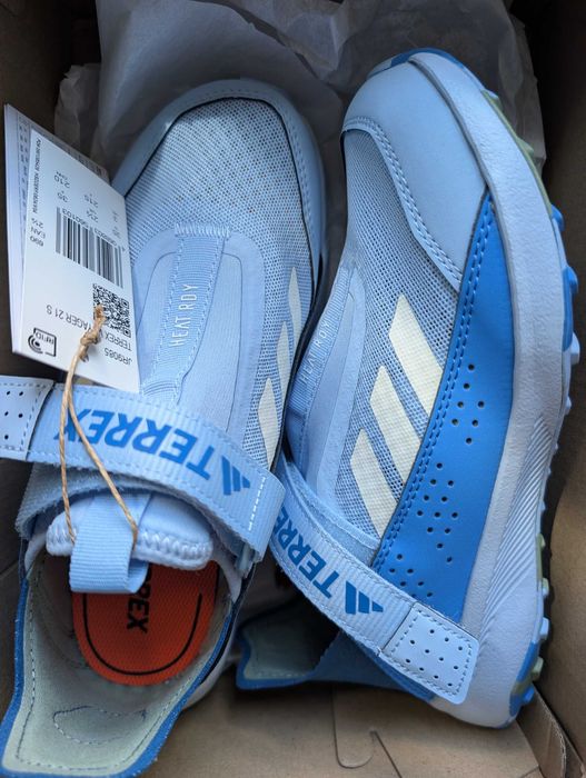 НОВИ детски маратонки Adidas Terrex и ботуши Crocs